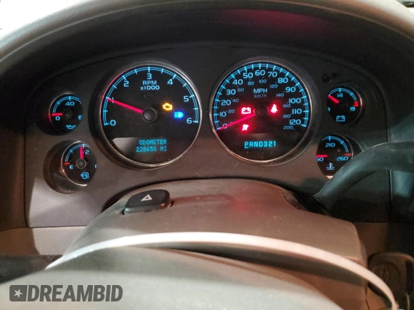 2007 Chevrolet Tahoe LT z VIN 1GNEK130X7R127210, wystawiony jako Copart lot #42973325 z przebiegiem 228 650 mil mil oraz Szkoda całkowita • Salvage title. Historia ofert i sprzedaży dostępna na DreamBid. Obrazek 9.