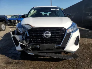 2023 Nissan Kicks S z VIN 3N1CP5BV6PL553413, wystawiony jako Copart lot #56627315 z przebiegiem 29 979 mil mil oraz Czysty tytuł • Clean title. Historia ofert i sprzedaży dostępna na DreamBid. Obrazek 5.