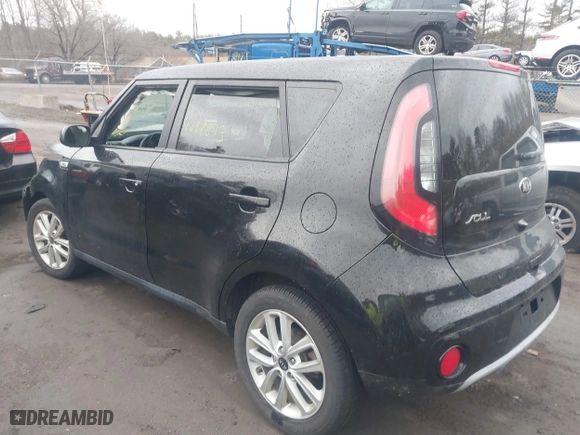 2019 Kia Soul + with VIN KNDJP3A51K7913226, listed as a IAAI auction lot 41674893 with 143,389 mi miles. Bid and sale history available at carsss.com. Image 3.