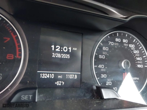 2014 Audi A4 Premium Plus with VIN WAUFFAFL3EN033811, listed as a IAAI auction lot 41655552 with 132,410 mi miles. Bid and sale history available at carsss.com. Image 7.