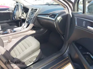 2015 Ford Fusion SE with VIN 3FA6P0H77FR120030, listed as a IAAI auction lot 42141018 with 115,995 mi miles and . Bid and sale history available at DreamBid. Image 5.
