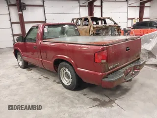 1998 GMC Sonoma with VIN 1GTCS1441WK525558, listed as a IAAI auction lot 41843642 with 99,425 mi miles and . Bid and sale history available at carsss.com. Image 3.