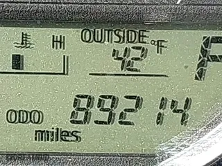 2015 Toyota RAV4 Limited with VIN 2T3DFREV0FW344487, listed as a IAAI auction lot 41792630 with 89,214 mi miles. Bid and sale history available at carsss.com. Image 15.
