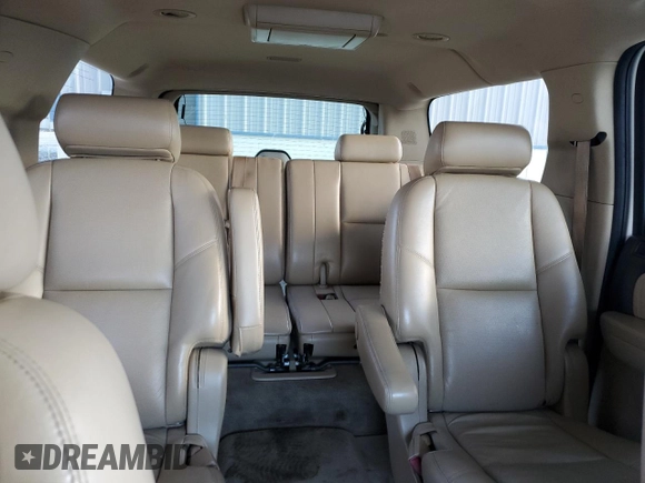 2010 GMC Yukon XL Denali with VIN 1GKUKMEF6AR146632, listed as a Copart auction lot 43939415 with 165,204 mi miles and Salvage Title. Bid and sale history available at carsss.com. Image 10.