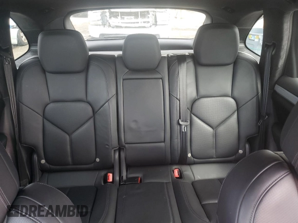 2014 Porsche Cayenne GTS с VIN WP1AD2A22ELA70950, выставлен на аукционе Copart как лот 48324015 с пробегом 75 310 миль миль и На запчасти • Non repairable. История ставок и продаж доступна на DreamBid. Изображение 10.