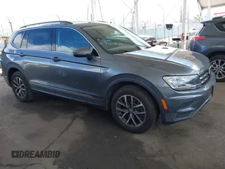 2018 Volkswagen Tiguan SEL с VIN 3VV3B7AX5JM190020, выставлен на аукционе IAAI как лот 42260228 с пробегом 83 142 миль миль и . История ставок и продаж доступна на DreamBid. Изображение 1.