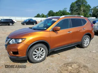 2017 Nissan Rogue SV with VIN 5N1AT2MV0HC768354, listed as a Copart auction lot 62539695 with 208,981 mi miles and Salvage title. Bid and sale history available at DreamBid. Image 1.