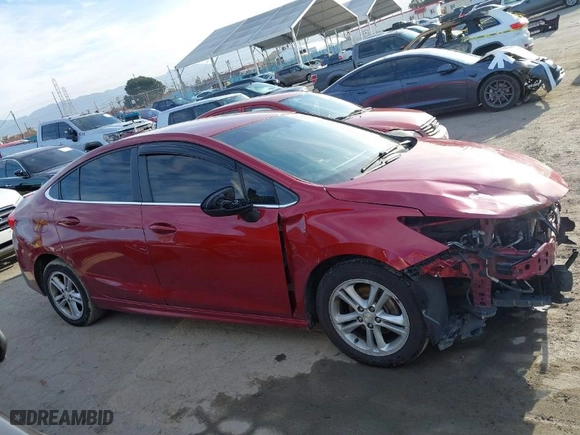 2018 Chevrolet Cruze LT with VIN 1G1BE5SM0J7216259, listed as a IAAI auction lot 41792098 with NaN miles. Bid and sale history available at carsss.com. Image 14.