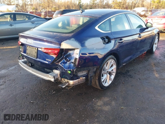 2023 Audi A5 Sportback Premium z VIN WAUABCF58PA032618, wystawiony jako IAAI lot #41048963 z przebiegiem 2 740 mil mil oraz . Historia ofert i sprzedaży dostępna na DreamBid. Obrazek 6.