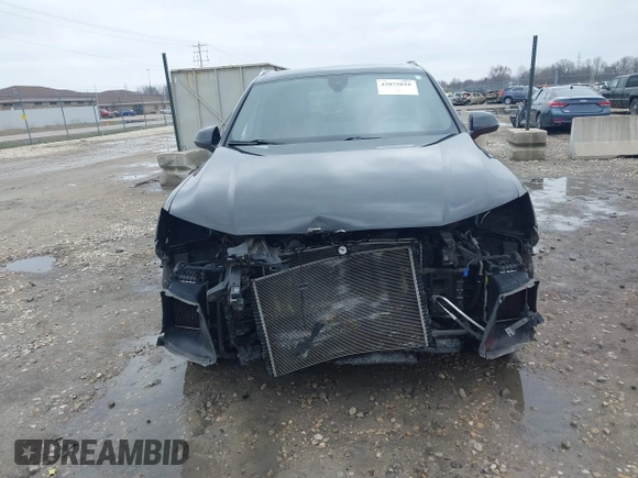 2018 Audi Q7 Premium Plus with VIN WA1LAAF71JD034960, listed as a IAAI auction lot 42075816 with 107,481 mi miles. Bid and sale history available at carsss.com. Image 13.