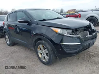 2013 Kia Sportage LX with VIN KNDPBCA29D7376672, listed as a IAAI auction lot 42059833 with 186,385 mi miles and . Bid and sale history available at DreamBid. Image 1.