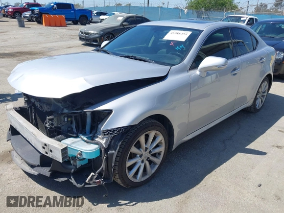 2010 Lexus IS with VIN JTHCF5C27A5039662, listed as a IAAI auction lot 41988254 with 139,939 mi miles and . Bid and sale history available at carsss.com. Image 21.