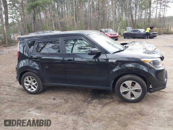 2016 Kia Soul with VIN KNDJN2A24G7328914, listed as a IAAI auction lot 41854146 with 239,768 mi miles. Bid and sale history available at carsss.com. Image 14.