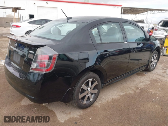 2012 Nissan Sentra SL z VIN 3N1AB6AP2CL756839, wystawiony jako IAAI lot #41462120 z przebiegiem 174 905 mil mil oraz . Historia ofert i sprzedaży dostępna na DreamBid. Obrazek 4.