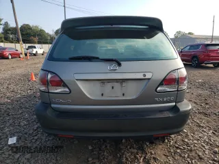 2002 Lexus RX 300 with VIN JTJHF10U820274394, listed as a Copart auction lot 71036874 with 185,606 mi miles and Clean Title. Bid and sale history available at carsss.com. Image 6.