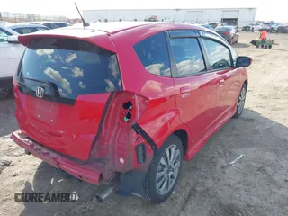 2013 Honda Fit Sport with VIN JHMGE8H57DC070211, listed as a IAAI auction lot 41866545 with 113,235 mi miles. Bid and sale history available at carsss.com. Image 4.