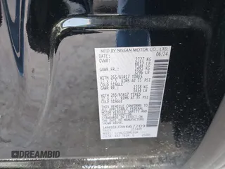 2024 Nissan Frontier SL z VIN 1N6ED1EJ5RN667709, wystawiony jako IAAI lot #42023149 z przebiegiem 3 335 mil mil oraz . Historia ofert i sprzedaży dostępna na DreamBid. Obrazek 9.