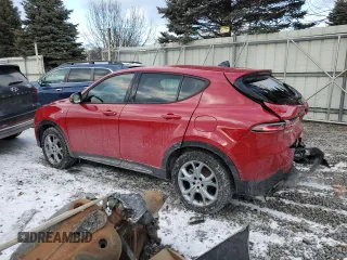 2024 Dodge Hornet R/T with VIN ZACPDFCW2R3A35093, listed as a Copart auction lot 42193585 with 4,574 mi miles and Salvage Title. Bid and sale history available at carsss.com. Image 2.