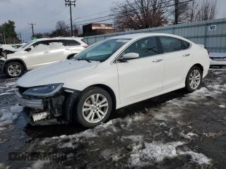 2015 Chrysler 200 Limited with VIN 1C3CCCAB3FN645344, listed as a Copart auction lot 83000474 with 109,800 mi miles and Salvage Title. Bid and sale history available at carsss.com. Image 1.