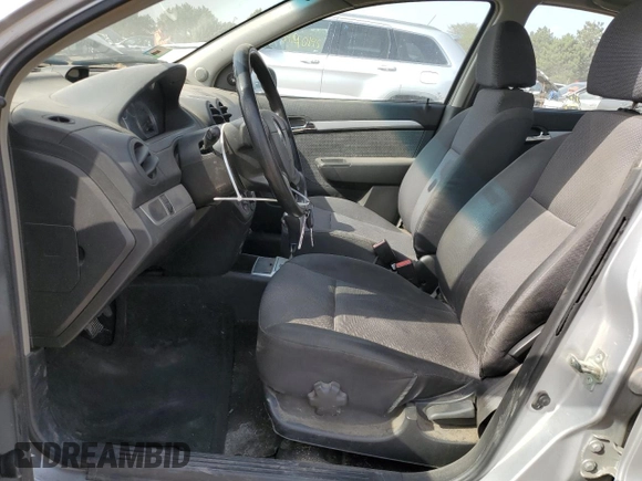 2010 Chevrolet Aveo 1LT z VIN KL1TD5DE3AB122966, wystawiony jako Copart lot #54214875 z przebiegiem 48 898 mil mil oraz Szkoda całkowita • Salvage title. Historia ofert i sprzedaży dostępna na DreamBid. Obrazek 7.