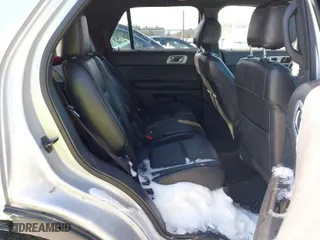2015 Ford Explorer XLT with VIN 1FM5K8D87FGA59847, listed as a IAAI auction lot 41576890 with 193,623 mi miles. Bid and sale history available at carsss.com. Image 8.