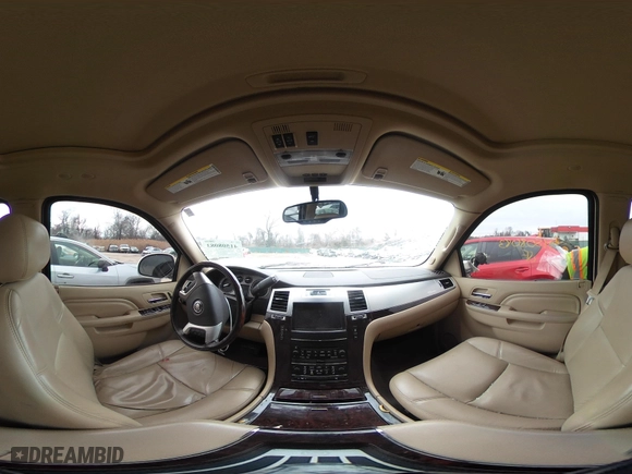2013 Cadillac Escalade Luxury with VIN 1GYS4BEF2DR315805, listed as a IAAI auction lot 41508083 with 136,699 mi miles. Bid and sale history available at carsss.com. Image 20.
