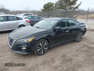 2020 Nissan Altima 2.5 SL with VIN 1N4BL4EV2LC233639, listed as a IAAI auction lot 41537672 with 85,349 mi miles. Bid and sale history available at carsss.com. Image 2.