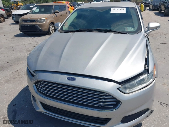 2016 Ford Fusion SE with VIN 3FA6P0H70GR275181, listed as a IAAI auction lot 42117448 with 111,446 mi miles. Bid and sale history available at carsss.com. Image 17.