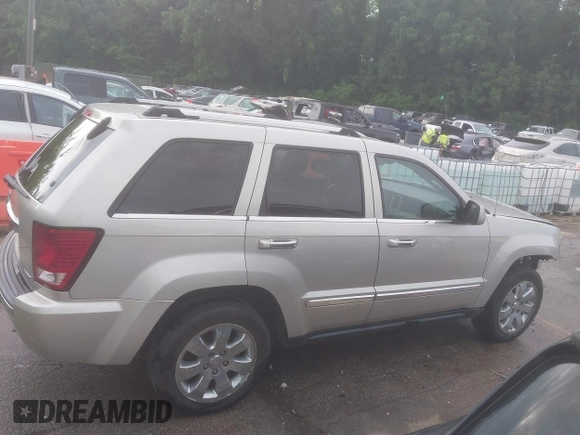 2010 Jeep Grand Cherokee Limited with VIN 1J4RR5GT2AC138675, listed as a IAAI auction lot 42471032 with 184,238 mi miles and . Bid and sale history available at DreamBid. Image 13.