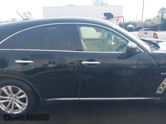 2017 Infiniti QX70 with VIN JN8CS1MW0HM414433, listed as a IAAI auction lot 41791003 with 105,946 mi miles and . Bid and sale history available at DreamBid. Image 13.