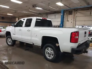 2018 GMC Sierra 2500HD SLE z VIN 1GT22SEG0JZ334319, wystawiony jako IAAI lot #42126870 z przebiegiem 78 935 mil mil oraz . Historia ofert i sprzedaży dostępna na DreamBid. Obrazek 3.