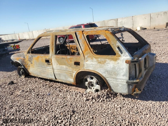 1994 Isuzu Rodeo LS with VIN 4S2CY58V5R4343917, listed as a Copart auction lot 79512774 with 0 mi miles and Non Repairable. Bid and sale history available at carsss.com. Image 2.