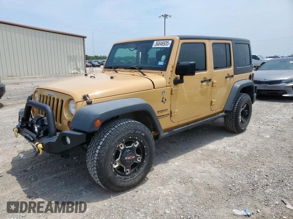 2013 Jeep Wrangler Unlimited Sport z VIN 1C4BJWDG7DL650142, wystawiony jako Copart lot #56846935 z przebiegiem 69 371 mil mil oraz Szkoda całkowita • Salvage title. Historia ofert i sprzedaży dostępna na DreamBid. Obrazek 1.
