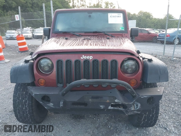 2008 Jeep Wrangler Unlimited X z VIN 1J4GA39128L568988, wystawiony jako IAAI lot #42445403 z przebiegiem 198 032 mil mil oraz . Historia ofert i sprzedaży dostępna na DreamBid. Obrazek 12.