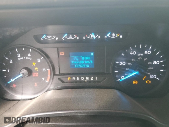 2017 Ford F-350 Lariat z VIN 1FD8W3G63HEE73995, wystawiony jako Copart lot #60894845 z przebiegiem 147 429 mil mil oraz Szkoda całkowita • Salvage title. Historia ofert i sprzedaży dostępna na DreamBid. Obrazek 9.