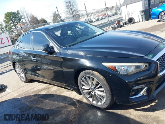 2018 Infiniti Q50 Luxe with VIN JN1EV7AP6JM592321, listed as a IAAI auction lot 41566556 with 109,545 mi miles and . Bid and sale history available at DreamBid. Image 13.