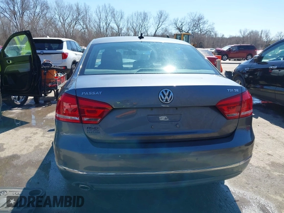 2013 Volkswagen Passat SE with VIN 1VWBN7A3XDC113600, listed as a IAAI auction lot 41826962 with 121,188 mi miles and . Bid and sale history available at DreamBid. Image 17.