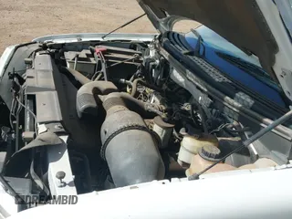 2008 Ford F-150 XL с VIN 1FTRF12W58KB94621, выставлен на аукционе IAAI как лот 41532428 с пробегом 91 649 миль миль и . История ставок и продаж доступна на DreamBid. Изображение 18.