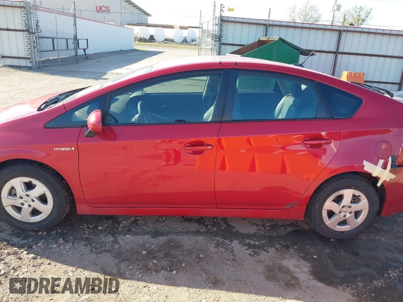 2011 Toyota Prius I z VIN JTDKN3DUXB0250101, wystawiony jako IAAI lot #41797789 z przebiegiem 127 306 mil mil oraz . Historia ofert i sprzedaży dostępna na DreamBid. Obrazek 14.