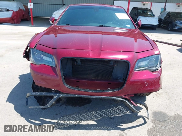 2019 Chrysler 300 with VIN 2C3CCABGXKH686121, listed as a IAAI auction lot 41995862 with 50,577 mi miles. Bid and sale history available at carsss.com. Image 13.