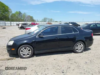 2007 Volkswagen Jetta Wolfsburg Edition с VIN 3VWEF71K07M171963, выставлен на аукционе IAAI как лот 42049655 с пробегом 151 647 миль миль и . История ставок и продаж доступна на DreamBid. Изображение 6.