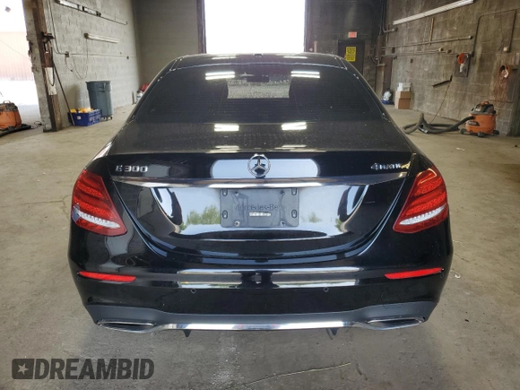 2017 Mercedes-Benz E 300 Luxury z VIN WDDZF4KB9HA215853, wystawiony jako Copart lot #60481375 z przebiegiem 99 900 mil mil oraz Szkoda całkowita • Salvage title. Historia ofert i sprzedaży dostępna na DreamBid. Obrazek 6.