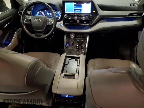 2020 Toyota Highlander Hybrid Limited with VIN 5TDXBRCH8LS009965, listed as a Copart auction lot 61006795 with 98,970 mi miles and Salvage title. Bid and sale history available at DreamBid. Image 8.