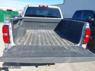 2015 Chevrolet Silverado 1500 LT with VIN 3GCUKREH1FG269823, listed as a IAAI auction lot 41398008 with 210,788 mi miles. Bid and sale history available at carsss.com. Image 16.