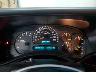 2003 Chevrolet Avalanche z VIN 3GNEK13TX3G209121, wystawiony jako Copart lot #59761055 z przebiegiem 37 766 mil mil oraz Czysty tytuł • Clean title. Historia ofert i sprzedaży dostępna na DreamBid. Obrazek 9.