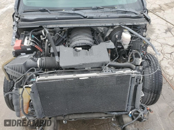 2018 Chevrolet Suburban LT with VIN 1GNSKHKC2JR338352, listed as a Copart auction lot 84706744 with 106,827 mi miles and Salvage Title. Bid and sale history available at carsss.com. Image 12.