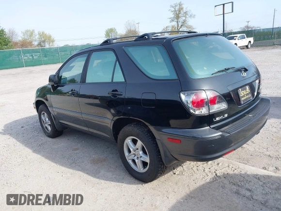 2002 Lexus RX 300 with VIN JTJHF10U720274323, listed as a IAAI auction lot 42049148 with 298,001 mi miles and . Bid and sale history available at carsss.com. Image 3.