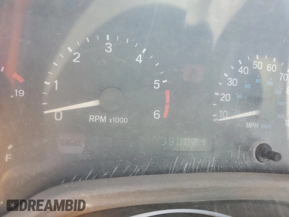 2000 Jeep Wrangler SE with VIN 1J4FA29P3YP761511, listed as a Copart auction lot 49607295 with 90,024 mi miles and Clean Title. Bid and sale history available at carsss.com. Image 9.