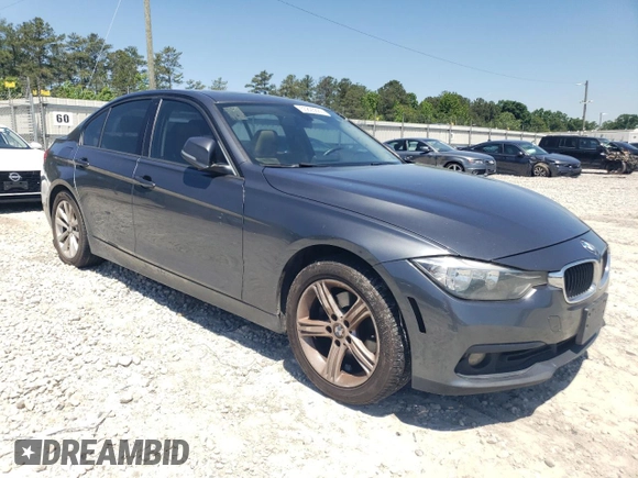 2016 BMW 3 Series 320i z VIN WBA8E1G50GNT35233, wystawiony jako Copart lot #55823885 z przebiegiem 223 210 mil mil oraz Czysty tytuł • Clean title. Historia ofert i sprzedaży dostępna na DreamBid. Obrazek 4.