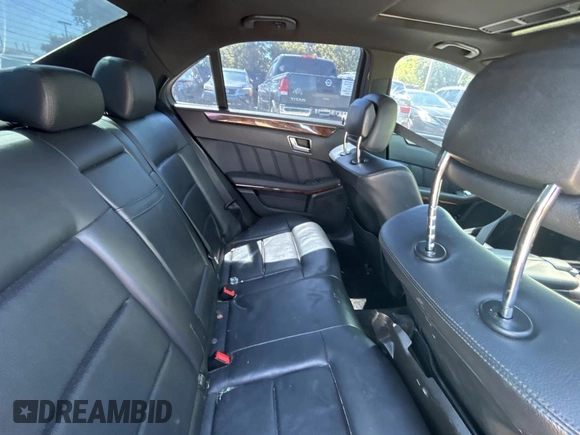 2013 Mercedes-Benz E-Class E 350 Luxury BlueTEC with VIN WDDHF2EB9DA706929, listed as a Copart auction lot 50948765 with 143,639 mi miles and Clean Title. Bid and sale history available at carsss.com. Image 6.